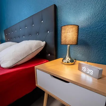 Apartment ***la Petillante*** A 2 Pas De La Gare Et Du Centre Reims